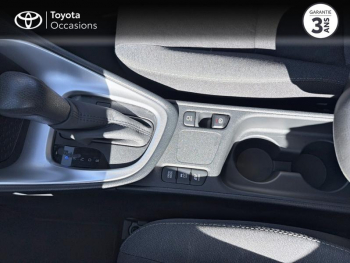 Photo 20 du bon plan TOYOTA Yaris 116h Design 5p MY21 occasion à 18490 €