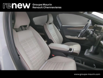 Photo 16 du bon plan RENAULT Megane E-Tech Electric EV60 220ch Iconic super charge -B occasion à 26999 €