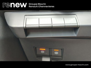 Photo 20 du bon plan RENAULT Megane E-Tech Electric EV60 220ch Iconic super charge -B occasion à 26999 €
