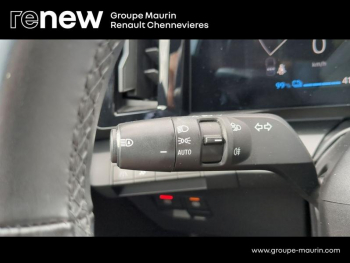 Photo 21 du bon plan RENAULT Megane E-Tech Electric EV60 220ch Iconic super charge -B occasion à 26999 €