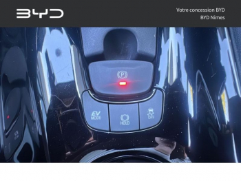 Photo 22 du bon plan TOYOTA C-HR 1.8 Hybride 122ch Design Ultimate E-CVT occasion à 22990 €