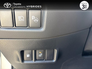 Photo 24 du bon plan TOYOTA C-HR 2.0 Hybride 184ch Collection E-CVT occasion à 24990 €
