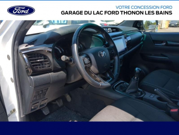 Photo 7 du bon plan TOYOTA Hilux VUL 2.4 D-4D 150ch Double Cabine Légende 4WD RC19 occasion à 30590 €