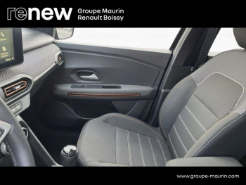 Photo 29 du bon plan DACIA Sandero 1.0 TCe 90ch Stepway Expression occasion à 14800 €