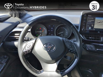 Photo 8 du bon plan TOYOTA C-HR 184h Collection 2WD E-CVT MC19 occasion à 21290 €