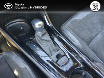 Photo 19 du bon plan TOYOTA C-HR 184h Collection 2WD E-CVT MC19 occasion à 21290 €