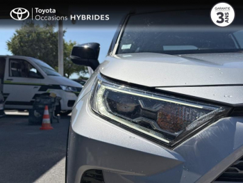 Photo 21 du bon plan TOYOTA RAV4 2.5 Hybride 222ch Collection AWD-i occasion à 33990 €