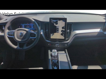 Photo 4 du bon plan VOLVO XC60 T6 Hybride Rechargeable 335ch Black Edition Geartronic 8 AWD occasion à 69900 €
