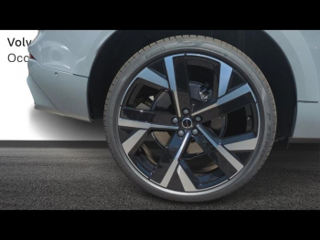 Photo 15 du bon plan VOLVO XC60 T6 Hybride Rechargeable 335ch Black Edition Geartronic 8 AWD occasion à 69900 €