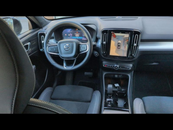 Photo 3 du bon plan VOLVO XC40 B3 163ch Ultra DCT 7 occasion à 37990 €