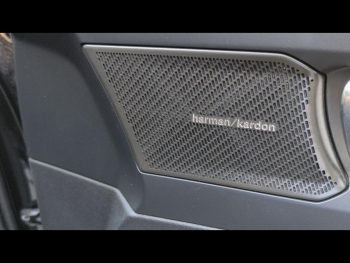 Photo 12 du bon plan VOLVO XC40 B3 163ch Ultra DCT 7 occasion à 37990 €