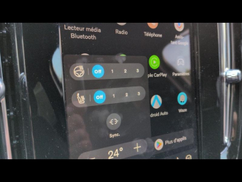 Photo 16 du bon plan VOLVO XC40 B3 163ch Ultra DCT 7 occasion à 37990 €