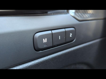 Photo 21 du bon plan VOLVO XC40 B3 163ch Ultra DCT 7 occasion à 37990 €