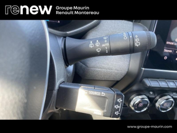 Photo 19 du bon plan RENAULT Clio 1.6 E-Tech 145ch full hybrid Techno - 24 occasion à 20900 €