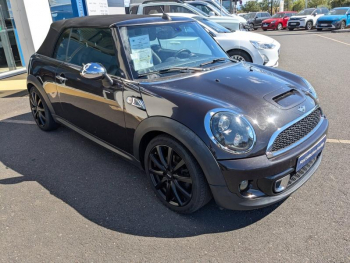 Photo 3 du bon plan MINI Cabrio Cooper 122ch Pack Red Hot Chili occasion à 10990 €
