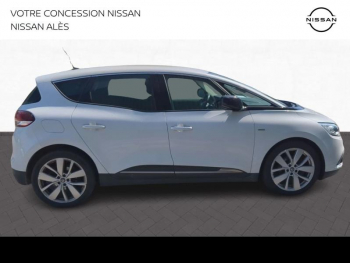 Photo 4 du bon plan RENAULT Scenic 1.3 TCe 140ch FAP Limited EDC occasion à 13890 €