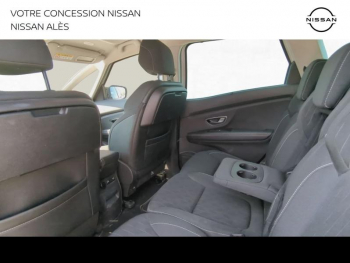 Photo 16 du bon plan RENAULT Scenic 1.3 TCe 140ch FAP Limited EDC occasion à 13890 €