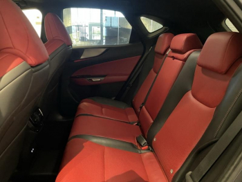 Photo 14 du bon plan LEXUS NX 450h+ F SPORT Executive 4WD MY24 occasion à 49990 €