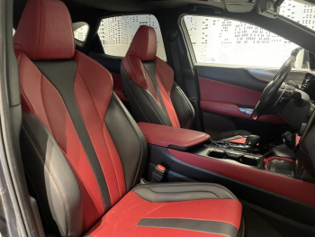 Photo 22 du bon plan LEXUS NX 450h+ F SPORT Executive 4WD MY24 occasion à 49990 €