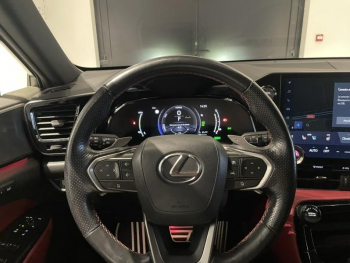Photo 28 du bon plan LEXUS NX 450h+ F SPORT Executive 4WD MY24 occasion à 49990 €