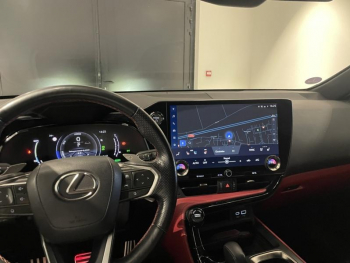 Photo 30 du bon plan LEXUS NX 450h+ F SPORT Executive 4WD MY24 occasion à 49990 €