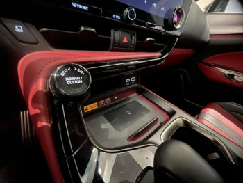 Photo 32 du bon plan LEXUS NX 450h+ F SPORT Executive 4WD MY24 occasion à 49990 €