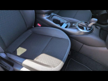 Photo 23 du bon plan NISSAN Juke 1.6 Hybrid 143ch N-Connecta 2023.5 occasion à 23490 €
