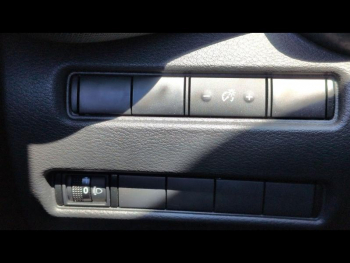Photo 37 du bon plan NISSAN Juke 1.6 Hybrid 143ch N-Connecta 2023.5 occasion à 23490 €