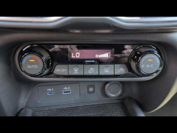 Photo 39 du bon plan NISSAN Juke 1.6 Hybrid 143ch N-Connecta 2023.5 occasion à 23490 €