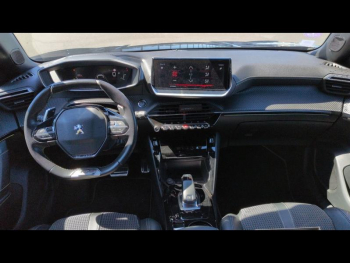 Photo 13 du bon plan PEUGEOT 2008 1.2 PureTech 130ch S&S GT Line EAT8 7cv occasion à 14900 €