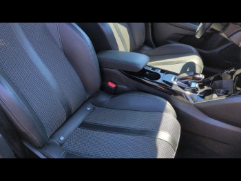 Photo 29 du bon plan PEUGEOT 2008 1.2 PureTech 130ch S&S GT Line EAT8 7cv occasion à 14900 €