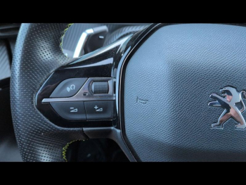 Photo 40 du bon plan PEUGEOT 2008 1.2 PureTech 130ch S&S GT Line EAT8 7cv occasion à 14900 €