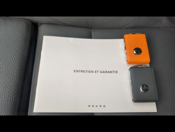 Photo 17 du bon plan VOLVO V60 B4 197ch Plus Style Dark DCT 7 occasion à 47880 €