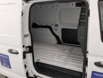 Photo 6 du bon plan FORD Transit Connect VUL L2 1.5 EcoBoost 150ch PHEV Trend BVA6 24991.67? ht occasion à 29990 €