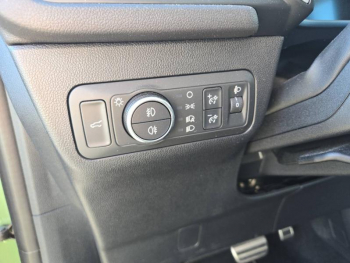 Photo 27 du bon plan FORD Kuga 2.5 Duratec 180ch Hybrid FlexiFuel Active Powershift occasion à 29900 €