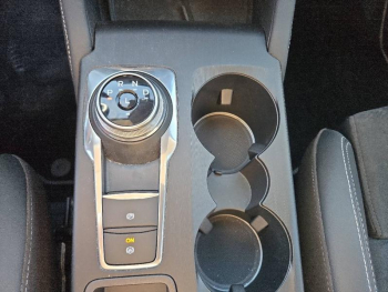 Photo 33 du bon plan FORD Kuga 2.5 Duratec 180ch Hybrid FlexiFuel Active Powershift occasion à 29900 €