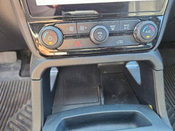 Photo 30 du bon plan FORD Ranger VUL 2.0 EcoBlue 205ch Stop&Start Super Cab Wildtrak X e-4WD BVA10 occasion à 42490 €