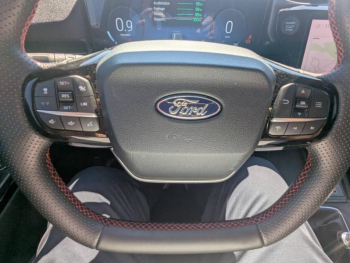 Photo 15 du bon plan FORD Puma 1.0 EcoBoost Hybrid 125ch ST-Line X S&S occasion à 23980 €