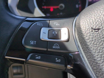 Photo 30 du bon plan VOLKSWAGEN Tiguan 2.0 TDI 150ch BlueMotion Technology Confortline Business DSG7 occasion à 17490 €