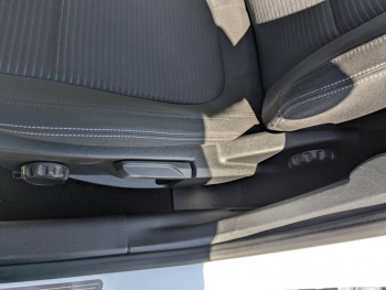 Photo 13 du bon plan FORD Focus 1.0 EcoBoost 125ch Stop&Start Titanium occasion à 13450 €