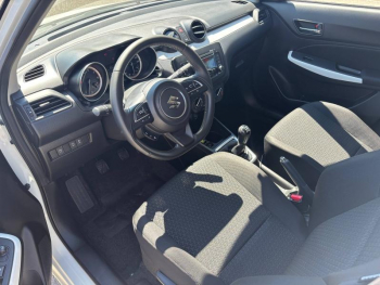 Photo 2 du bon plan SUZUKI Swift 1.2 Dualjet Hybrid 83ch Avantage occasion à 13990 €
