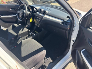 Photo 16 du bon plan SUZUKI Swift 1.2 Dualjet Hybrid 83ch Avantage occasion à 13990 €