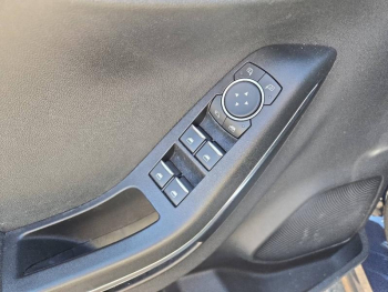 Photo 32 du bon plan FORD Puma 1.0 EcoBoost 125ch Titanium Business DCT7 6cv occasion à 15490 €