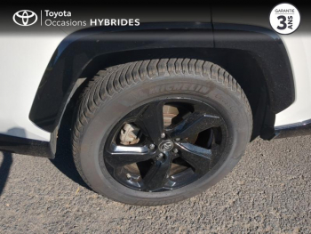 Photo 16 du bon plan TOYOTA RAV4 Hybride 218ch Collection 2WD occasion à 27490 €