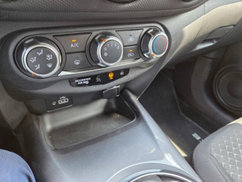 Photo 22 du bon plan NISSAN Juke 1.0 DIG-T 117ch Acenta DCT occasion à 16790 €