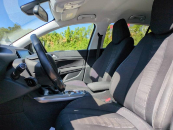 Photo 15 du bon plan PEUGEOT 308 1.2 PureTech 130ch S&S Allure EAT6 occasion à 7490 €