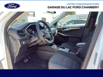 Photo 5 du bon plan FORD Kuga 2.5 Duratec 190ch FHEV E85 Titanium BVA occasion à 23990 €