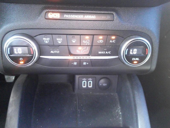 Photo 12 du bon plan FORD Focus 1.0 Flexifuel 125ch mHEV ST-Line DESIGN 3 occasion à 18590 €