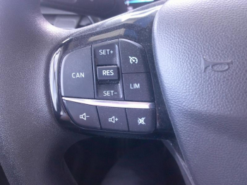 Photo 11 du bon plan FORD Fiesta 1.1 85ch TREND 5p Euro6.2 occasion à 10900 €