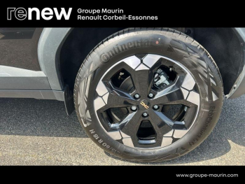 Photo 9 du bon plan DACIA Bigster 1.8 hybrid 155ch Extreme occasion à 31490 €